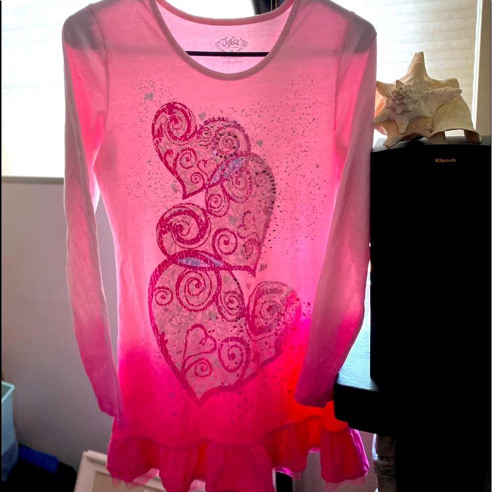 Girls size 16 justice top NWOT so cute!